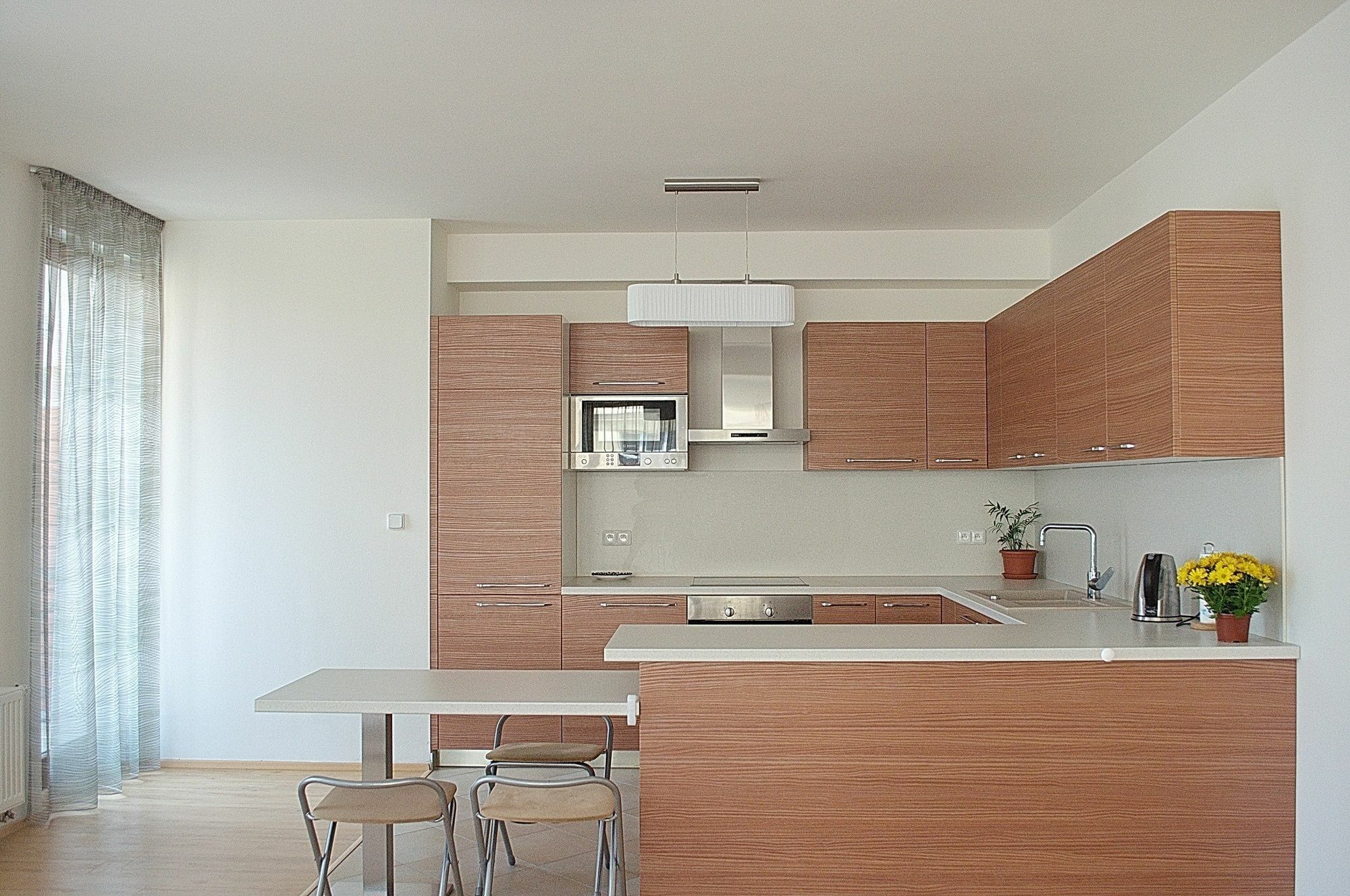Bright Spacious Appartamento